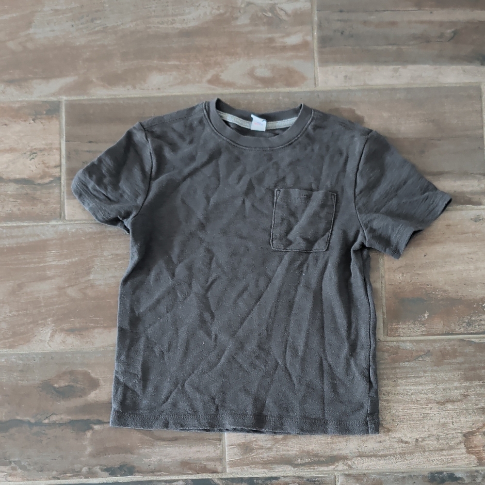 Old Navy Short Sleeve Pocket Tee - Dark Gray